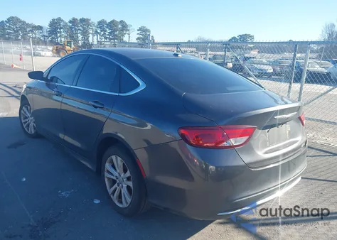 2016 Chrysler 200 Limited z USA, uszkodzony, nr VIN 1C3CCCAB1GN136872